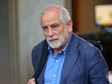 Ministro Montes cuestiona informe de Contraloría sobre megaincendio en Valparaíso: "Lo único que hace es daño"