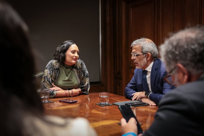 Alcaldesa de Lo Espejo denuncia nuevas amenazas de muerte tras reunión con Ministro Cordero