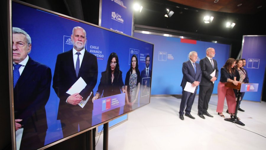 Ministro del Interior respalda cuentas del Gobierno pese a déficit estructural récord