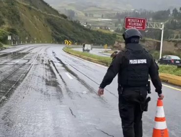 Hallan ocho cabezas humanas en sacos en carretera de Ecuador