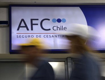 Exadministrador del fondo del seguro de cesantía demanda al Fisco y a la Superintendencia de Pensiones por $10.671 millones por retiros en pandemia