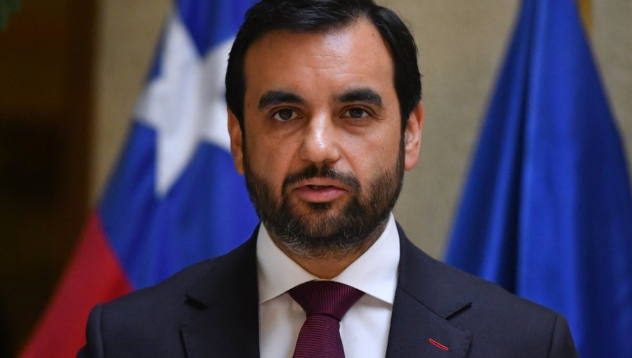 Ministro de Justicia advierte "una situación compleja en el sistema penitenciario"