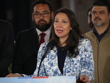 Ministra Lobos espera "voluntad política" para aprobar emblemáticos proyectos del Gobierno, especialmente el del FES