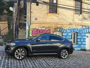 Detienen a joven tras ser sorprendido intentando robar vehículo de alta gama en las inmediaciones del Valparaíso Cerro Abajo