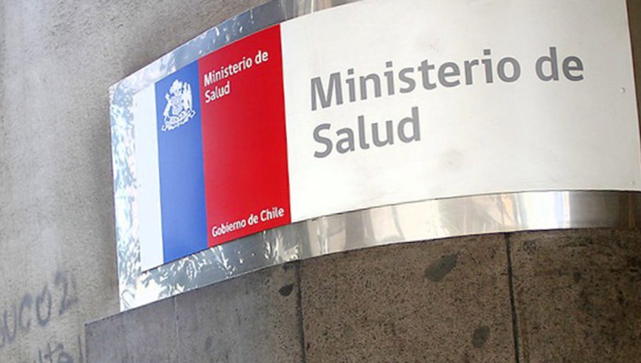 Cuestionan al Minsal por desviar $370 millones destinados a salud mental tras megaincendio en Valparaíso