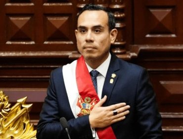 Congreso de Perú aprueba las mociones de censura contra José Jerí y lo destituye del cargo de presidente interino