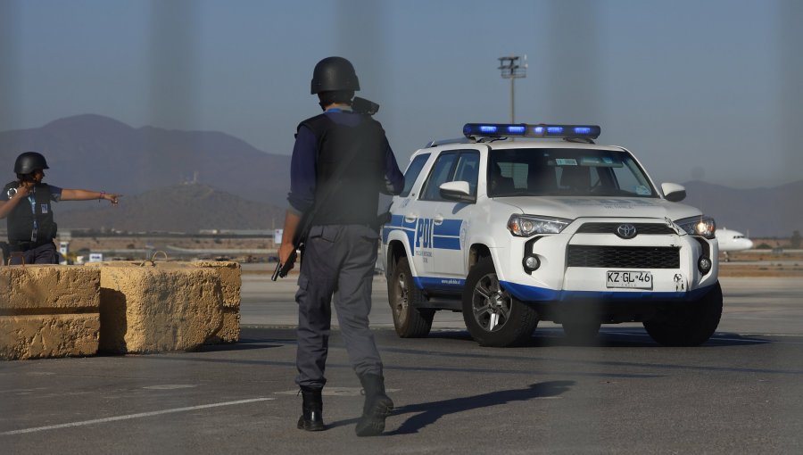 Fijan audiencia para juicio a los 12 acusados por robo frustrado y homicidio en el Aeropuerto de Santiago