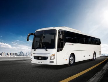 Hyundai Universe se posiciona en el mercado de buses de pasajeros con seguridad, confort y eficiencia de alto estándar