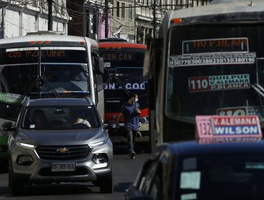 Dirigente de choferes de Quilpué y Villa Alemana culpa a Reinaldo Sánchez de la crisis del transporte y apunta a histórico Óscar Cantero como su vocero