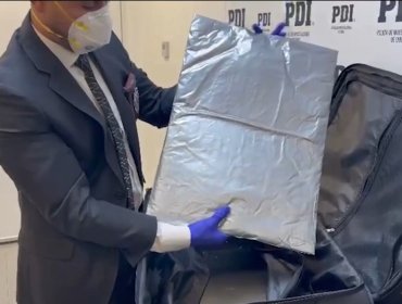Tres bolivianos son sorprendidos con 5,4 kilos de cocaína en el aeropuerto Arturo Merino Benítez