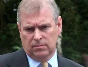 Allanan antigua residencia del expríncipe Andrés en medio de investigaciones por vínculos con Epstein