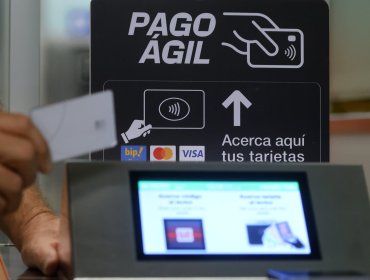Pago con tarjetas en Metro de Santiago supera las 198 mil transacciones en su primera semana
