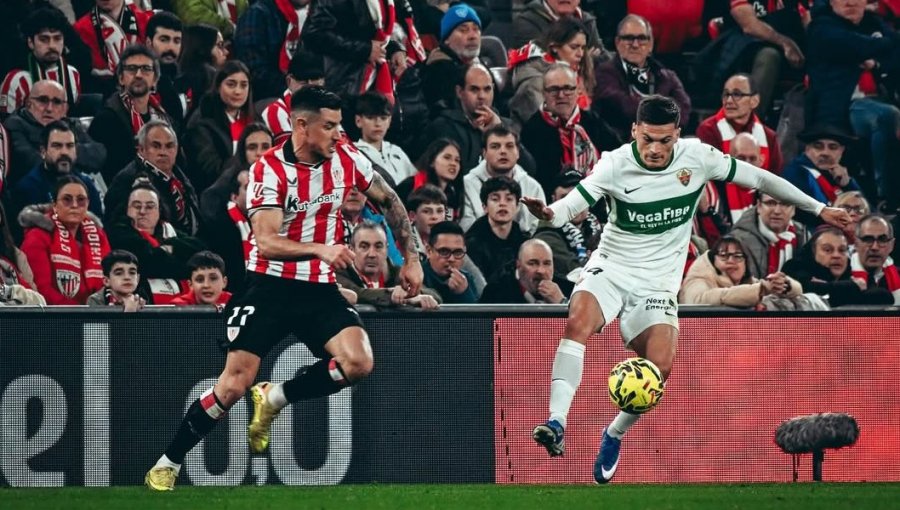 Lucas Cepeda fue titular en la derrota del Elche que sigue su caída libre en La Liga de España