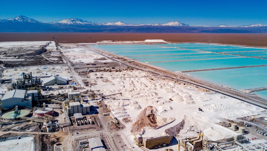 Presidente de sindicato acusa que la DT montó “un show comunicacional” tras fiscalización a faenas de SQM Salar