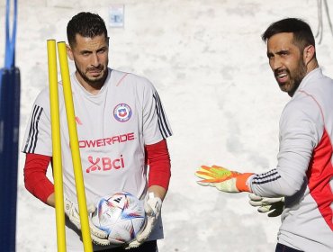 Gabriel Arias no lo dudó y escogió a Claudio Bravo como mejor arquero de Sudamérica