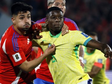 Williams Alarcón no pudo evitar los abucheos en un nuevo tropiezo de Boca