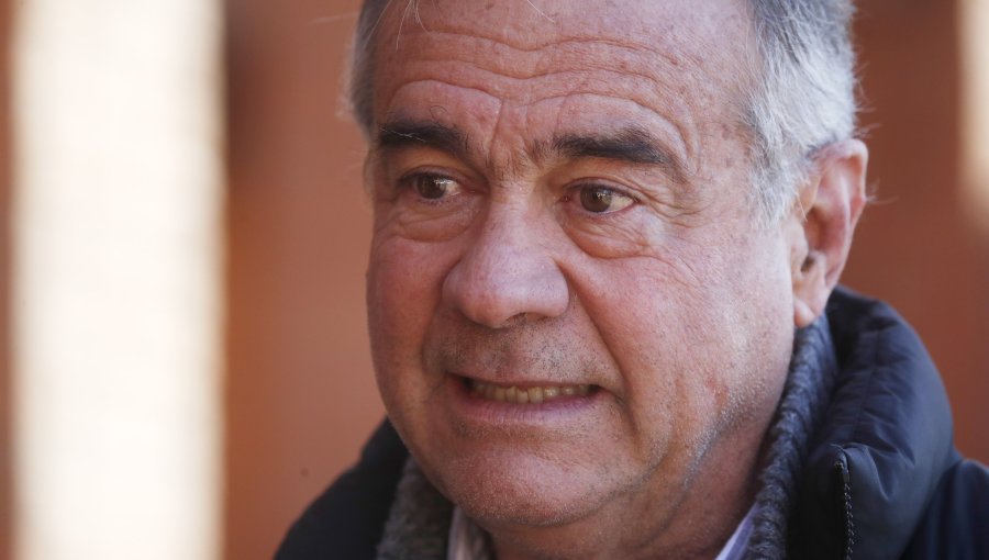 Walker advierte que viaje de Kast a EE.UU. podría convertirse en “un besamanos a Trump” tras sanción a Chile