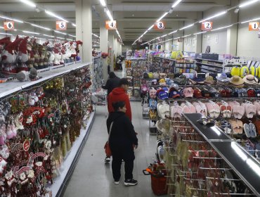 SII cursó 229 clausuras y 332 infracciones a mall chinos tras fiscalización en todo el país