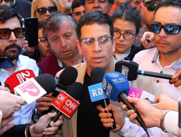 Alcalde Toledo defiende desalojo de ambulantes en Puente Alto: “Nadie está por sobre la ley”