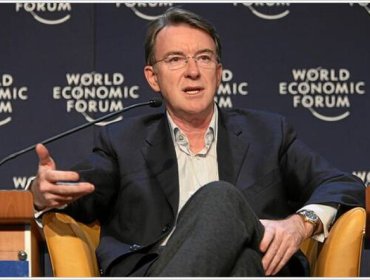 Policía británica detiene al exembajador de Reino Unido en EE.UU. por Caso Epstein