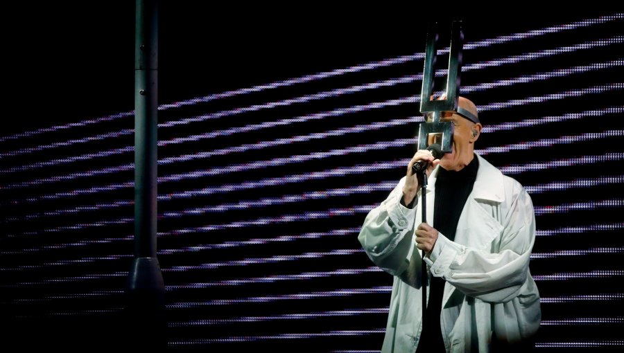 Pet Shop Boys da inicio a la segunda noche del Festival de Viña del Mar 2026 con “Suburbia”