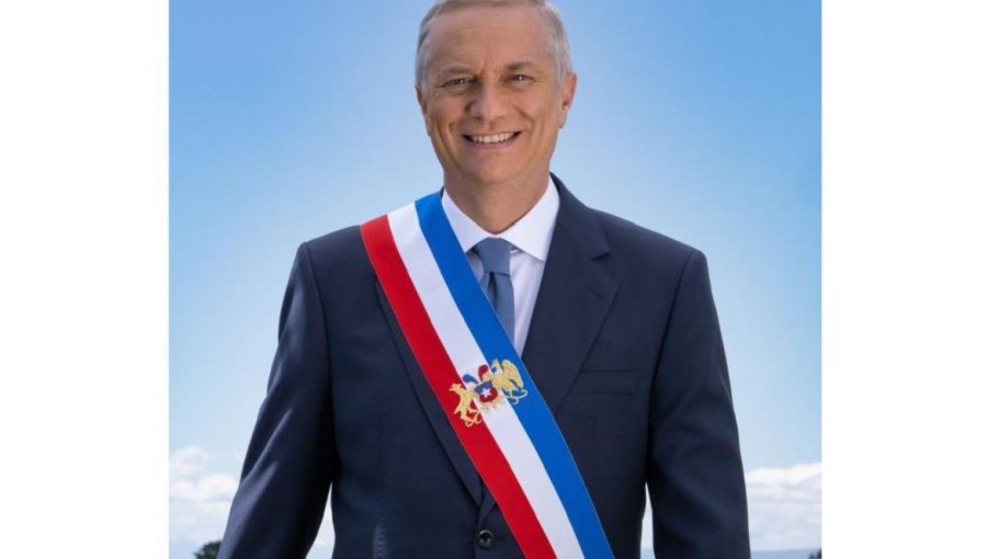 Presentan retrato oficial del Presidente electo José Antonio Kast