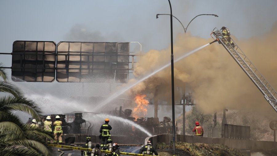 Actualización del estado de los afectados por explosión de camión con gas en Renca: 10 fallecidos y siete en riesgo vital