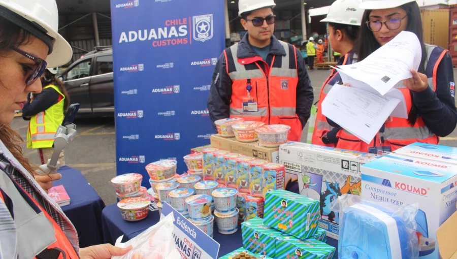 Aduanas ha decomisado más de 1,4 millones de productos ilegales durante este año en el puerto de San Antonio