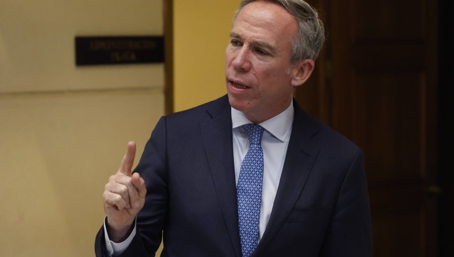 UDI anuncia comisión investigadora por proyecto de cable submarino entre Chile y China