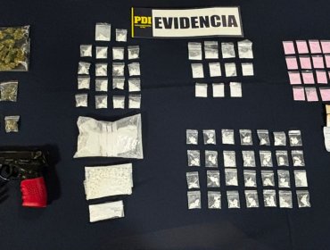 Con pistola y drogas capturan a dos venezolanos que traficaban en el centro de Viña del Mar durante el Festival de la Canción