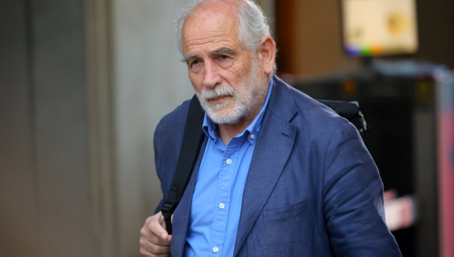 Ministro Montes por cable submarino: "Nosotros no estábamos informados"