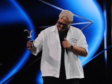 Esteban Düch hace reír al “Monstruo” y conquista Gaviota de Oro y Plata en Viña 2026: invitó a Rodrigo Salinas al escenario