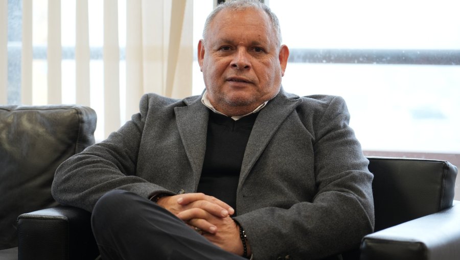 Gobernador Mundaca pide a tribunal de Valparaíso que adopte medidas administrativas tras filtración de su orden de arresto