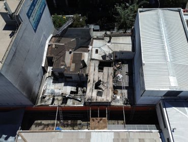 Explosión por fuga de gas desata incendio en restaurante chino de Meiggs: tres heridos y amplio operativo de emergencia