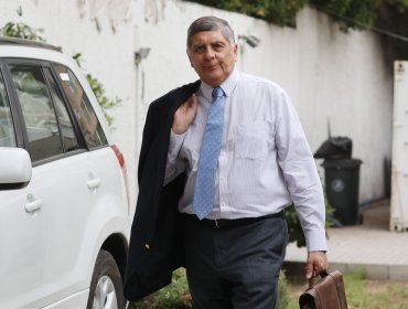 Futuro jefe de gabinete Claudio Alvarado acusa opacidad por cable Chile–China en transición