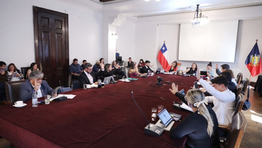 Aprueban propuesta de adjudicación de suministro de reparaciones de emergencia y mantención vial en Valparaíso