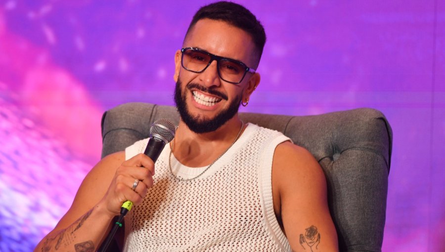 Pastor Rocha ad portas de su debut en Viña 2026: "Hemos estado acostumbrados a ver que la espiritualidad tiene que ser seria, y no"