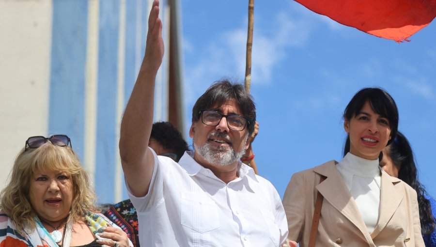 Tribunal rebaja cautelar de Daniel Jadue: pasa de arresto domiciliario total a nocturno en caso Farmacias Populares