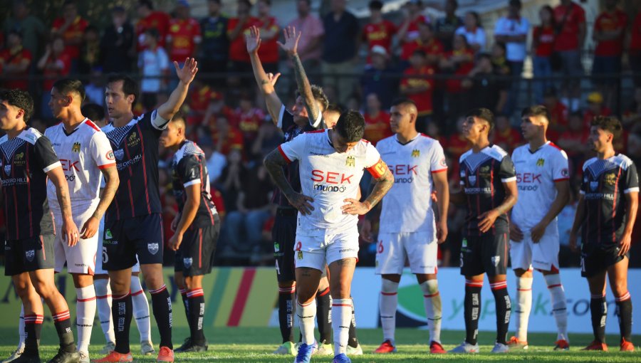 Unión Española sufrió su primera derrota en la B ante Deportes Recoleta