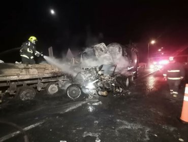 Conductor muere calcinado tras violento choque de camiones en ruta 5 Norte de Ovalle