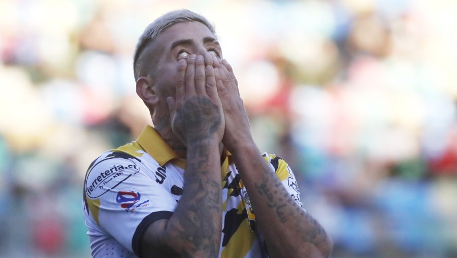 Holgado sigue en cancha: TAS aplaza sanción y asegura su presencia en Coquimbo Unido durante el primer semestre