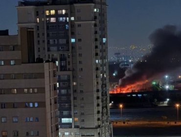 Irán acusa “agresión criminal” y advierte represalias tras bombardeos