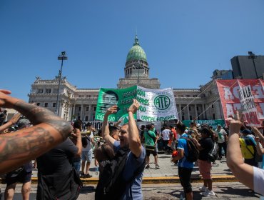 Reforma laboral avanza en Argentina: Senado da luz verde al proyecto oficialista
