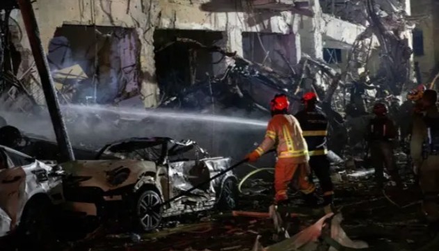 Irán intensifica ofensiva contra bases de EE.UU. y objetivos en Israel