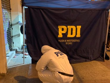 Hombre es asesinado con arma cortante en pleno centro de Valparaíso