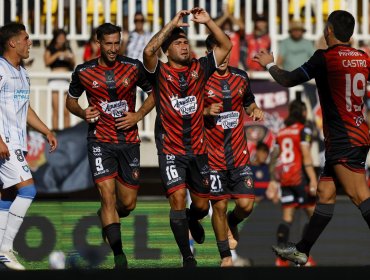 Deportes Limache golea a Huachipato y se instala como líder invicto de la Liga de Primera