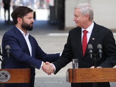 Encuesta Criteria: aprobación de Boric llega al 33% y Kast obtiene 48% de respaldo