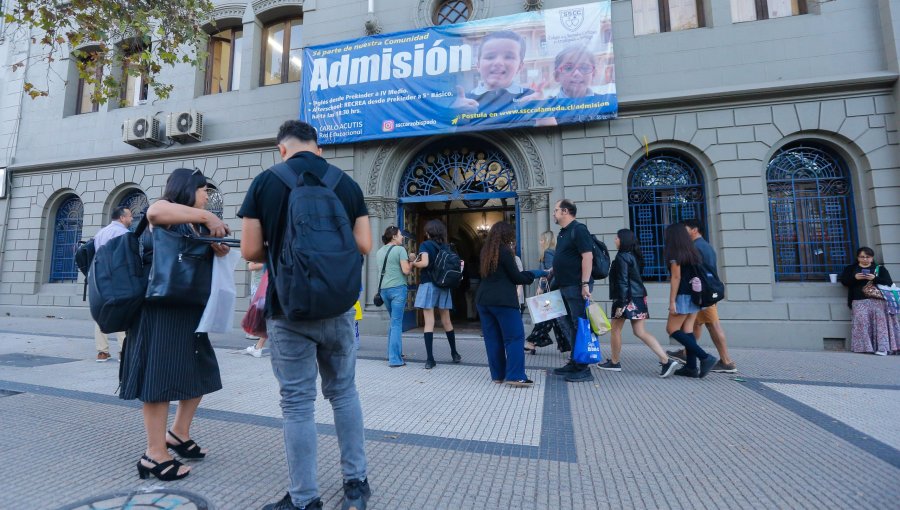 Ministro Cataldo proyecta inicio de clases con 98% del sistema activo y alerta por incertidumbre legislativa