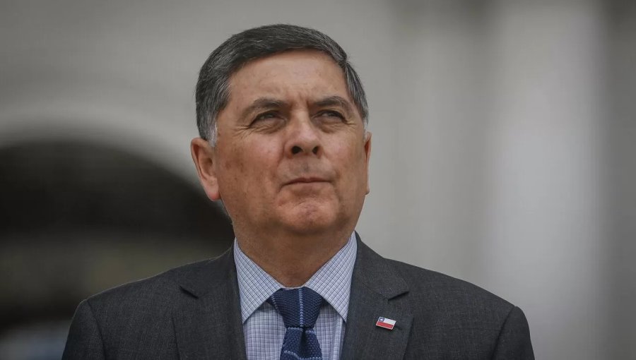 Futuro ministro de Interior, Claudio Alvarado, desmiente a Presidente Boric sobre que informó a Kast acerca del cable chino