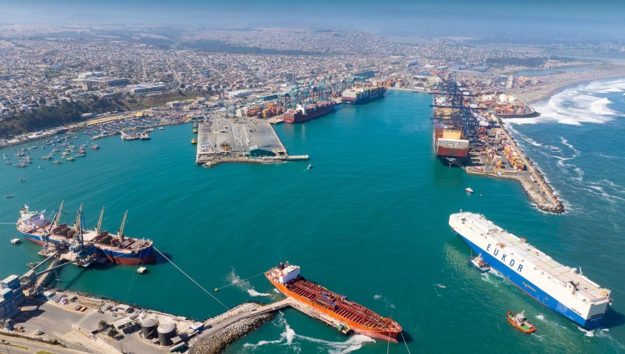 San Antonio cierra largo proceso técnico y da paso clave en proyecto de Puerto Exterior